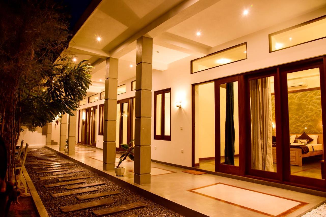 Hiru Lagoon Negombo Bagian luar foto